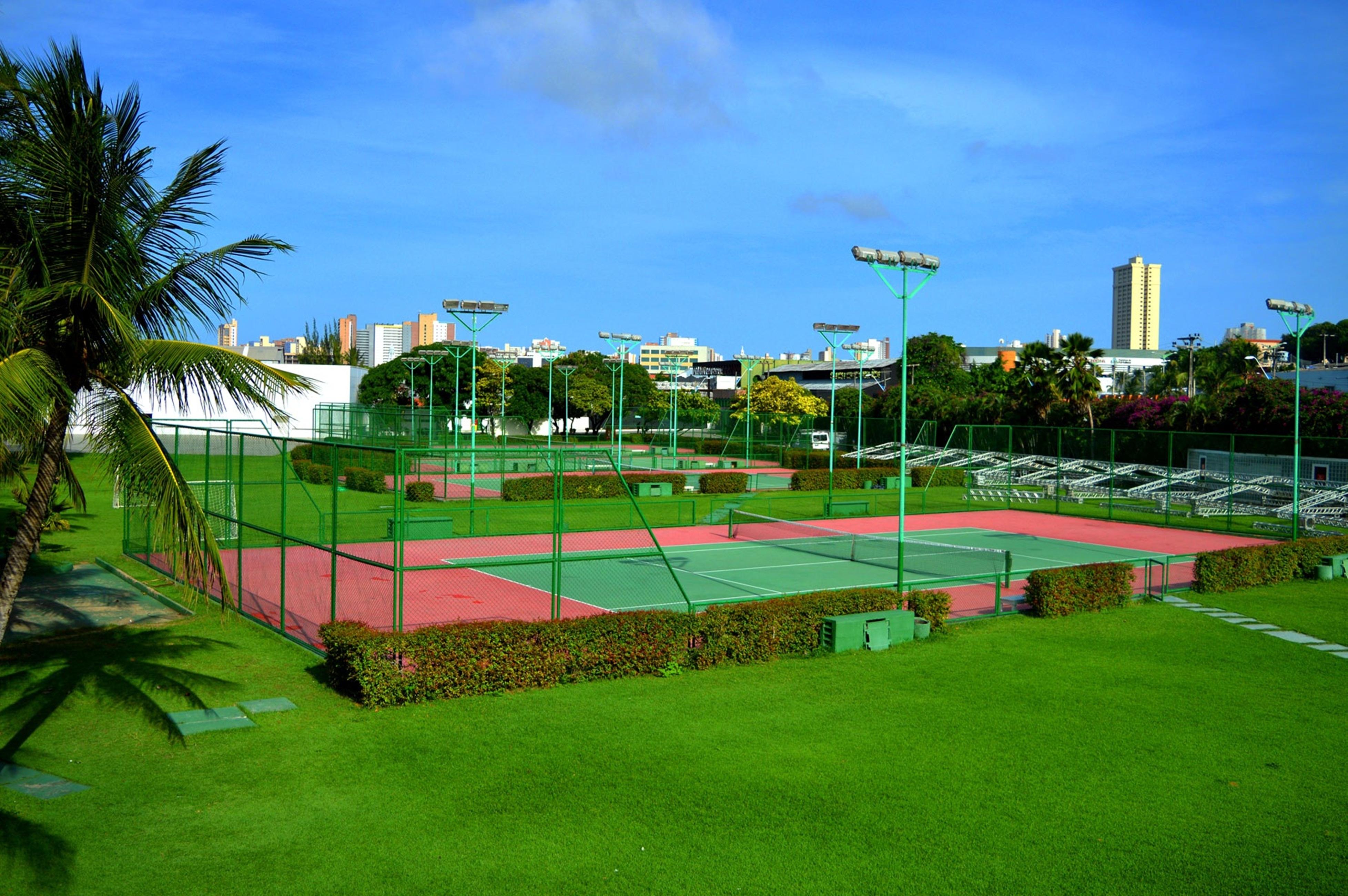 Marina Park Hotel Форталеза Экстерьер фото Tennis courts
