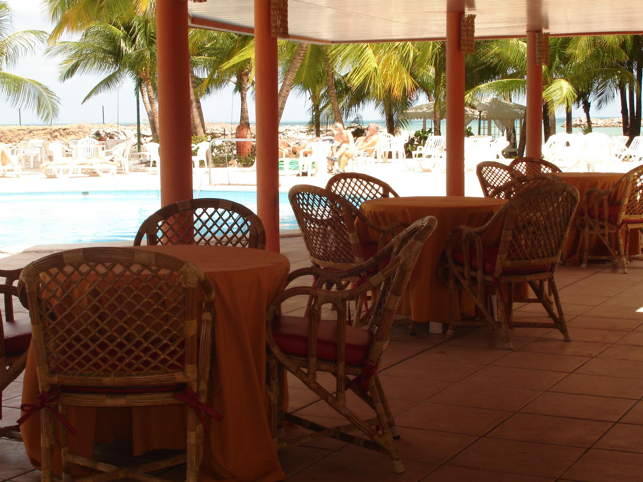 Marina Park Hotel Форталеза Экстерьер фото The poolside restaurant at the hotel